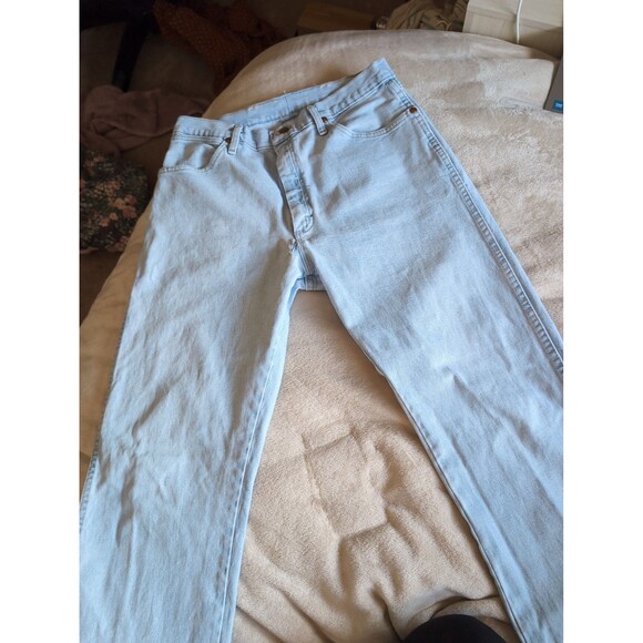 Wrangler jeans 34 x 34, light wash - Picture 5 of 7